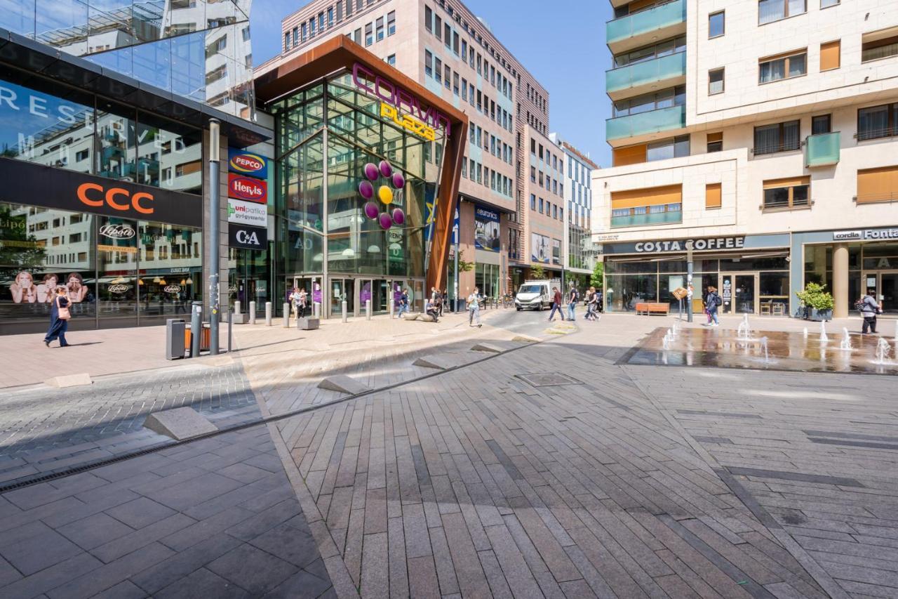Cascade Corvin Apartment Budapest Exterior photo
